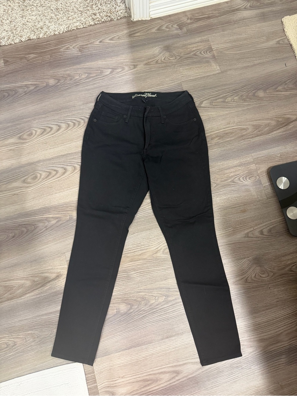 Universal Thread Black Skinny Jeans for Women